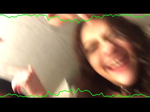 ❤️ שני תחתוני רגש ברונטיות סקסיות נשארות ממזרות, כלבה מוזרה ️ פורנו תוצרת בית אצלנו ❌️